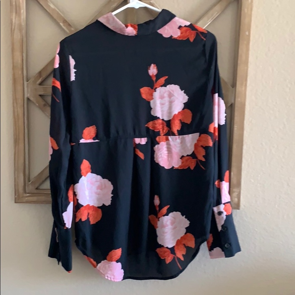 Who What Wear floral back seam detail blouse - Picture 5 of 5